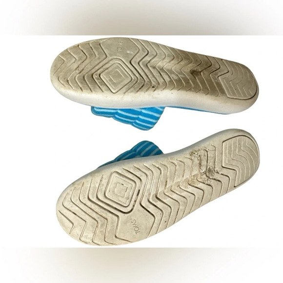 TOMS Mules 'ALPARGATA MALLOW SLIDE' in Light Blue terry cloth - Picture 6 of 8